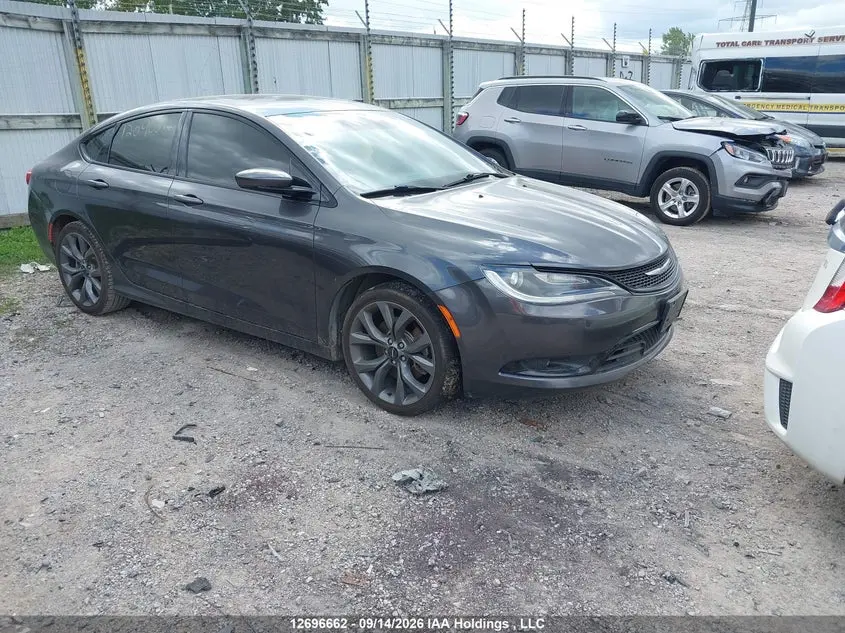 2015 Chrysler 200 S