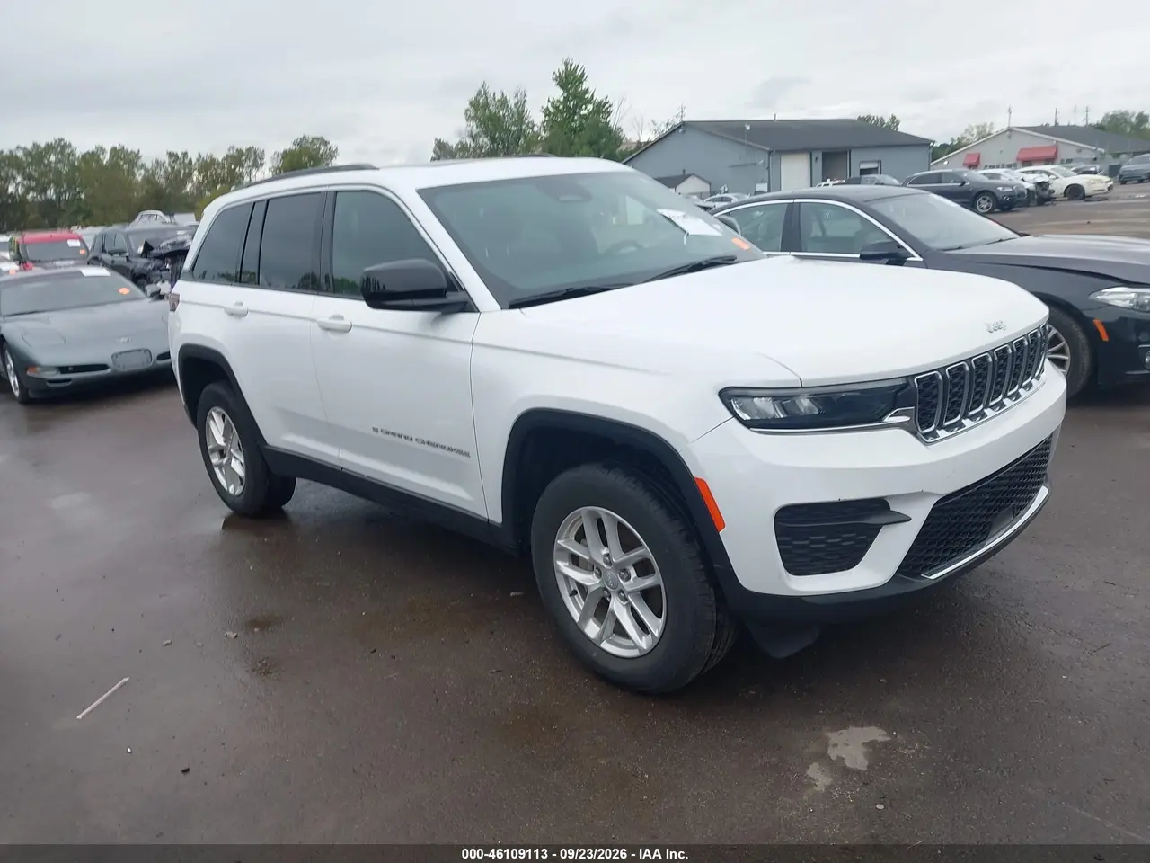 2024 Jeep Grand Cherokee Laredo X 4X4