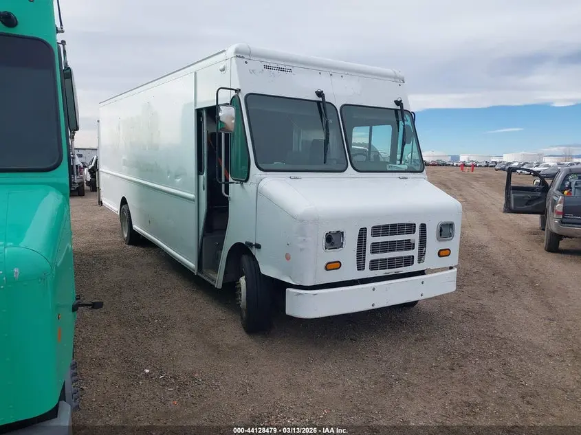 2016 Ford F-59 Commercial Stripped