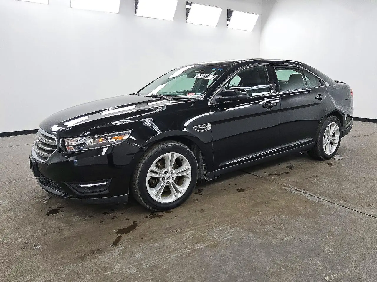 2018 Ford Taurus SEL