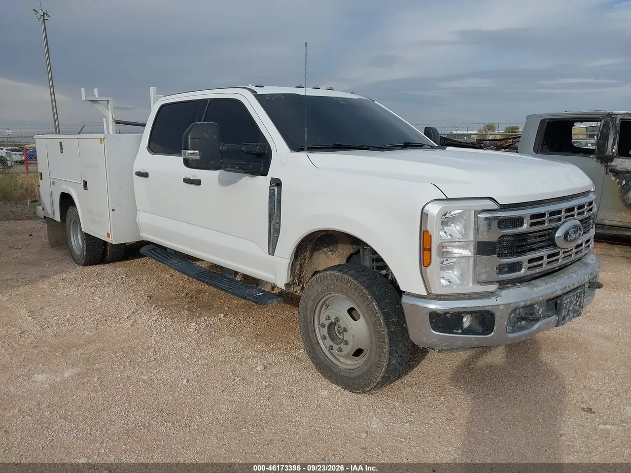 2025 Ford F-350 Chassis XLT