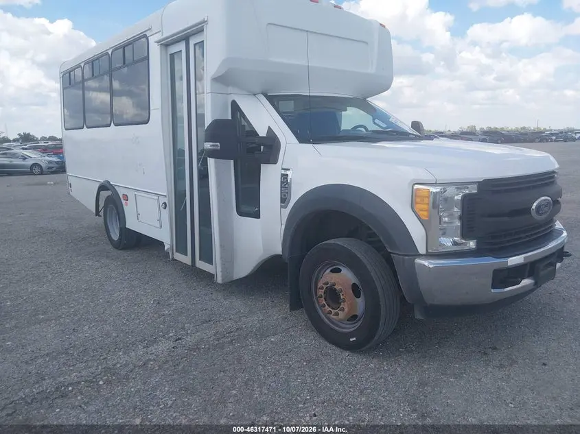 2017 Ford F-450 Chassis XL