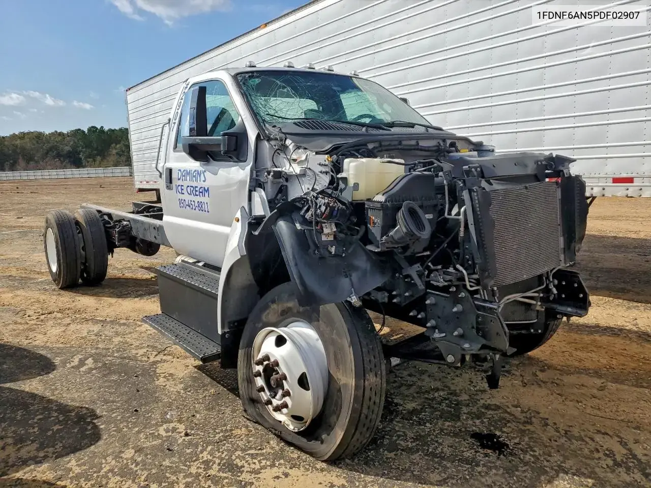 2023 Ford F650