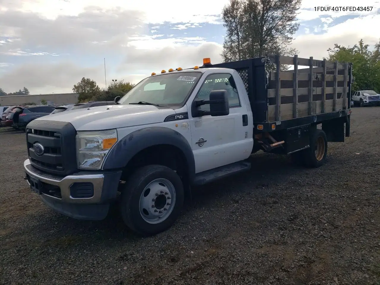2015 Ford F450 Super Duty Flatbed Truck