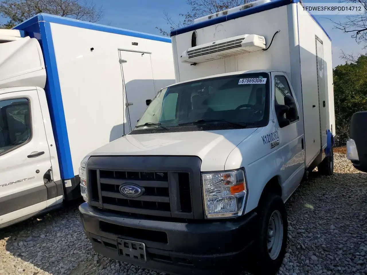 2023 Ford Econoline E350 Super Duty Cutaway Van