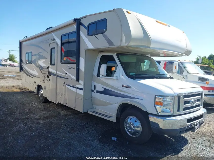 2015 Ford E-350 Cutaway