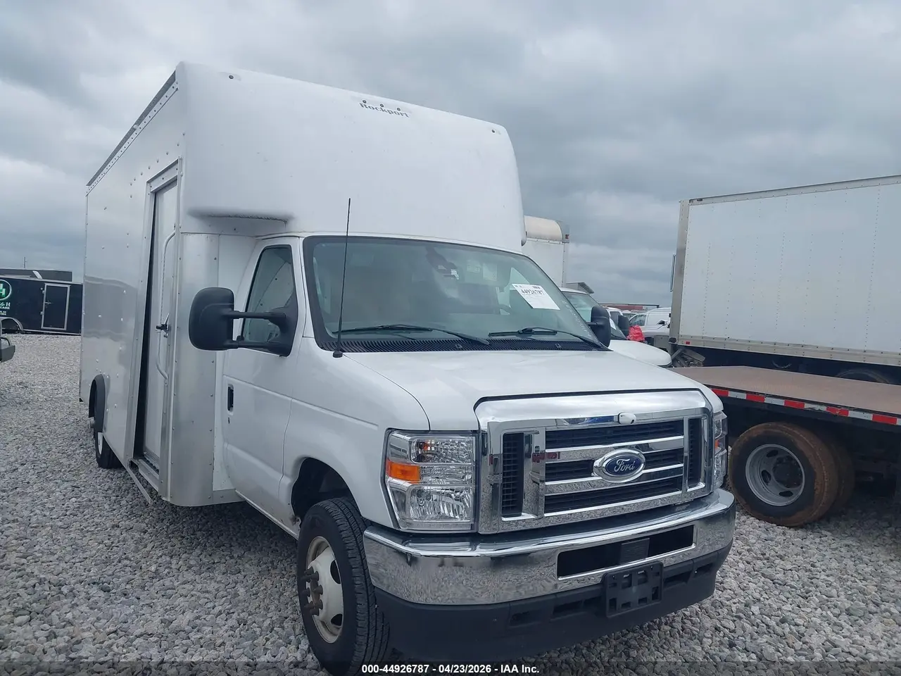 2024 Ford E-450 Cutaway