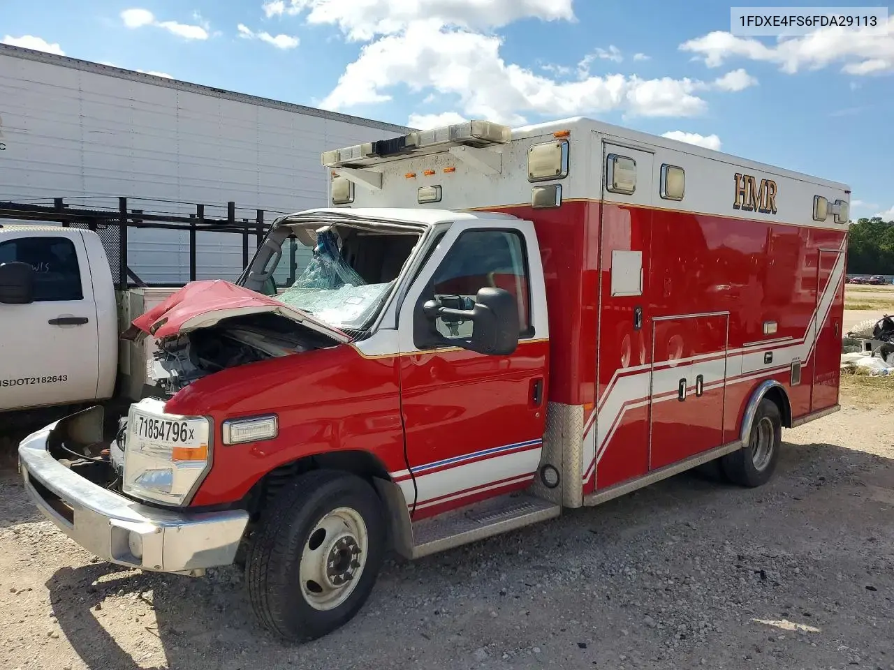 2015 Ford Econoline E450 Super Duty Cutaway Van
