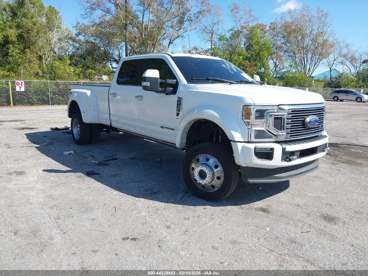 2022 Ford F-450 Limited