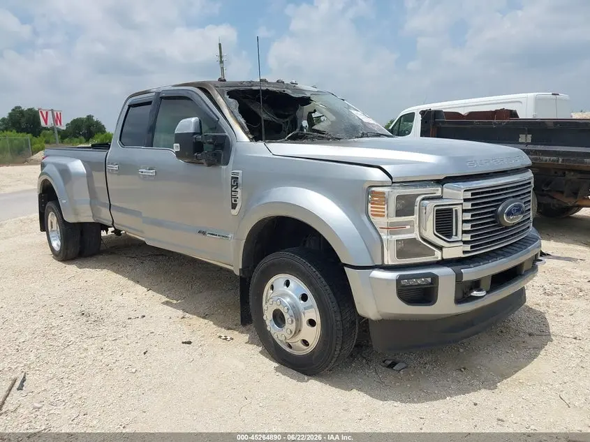 2022 Ford F-450 Platinum