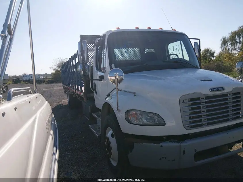 2017 Freightliner M2 106