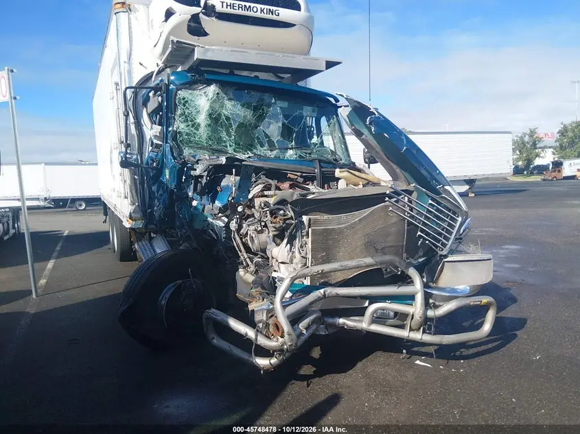 2023 Freightliner M2 112