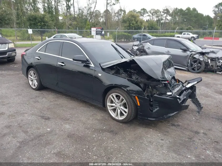 2023 Cadillac CT4 Luxury