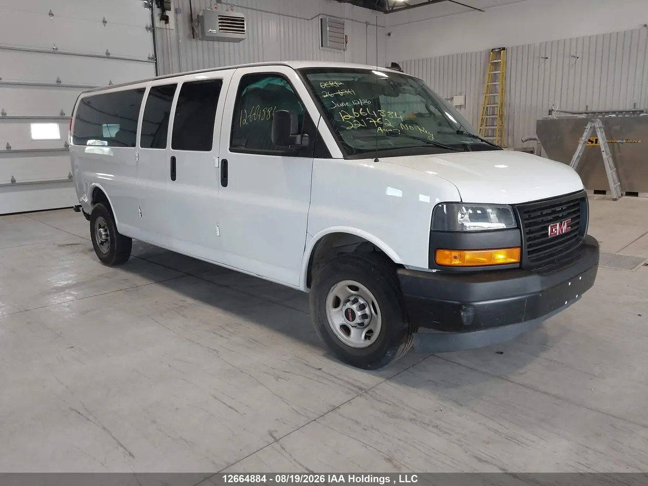 2024 GMC Savana 3500 LS