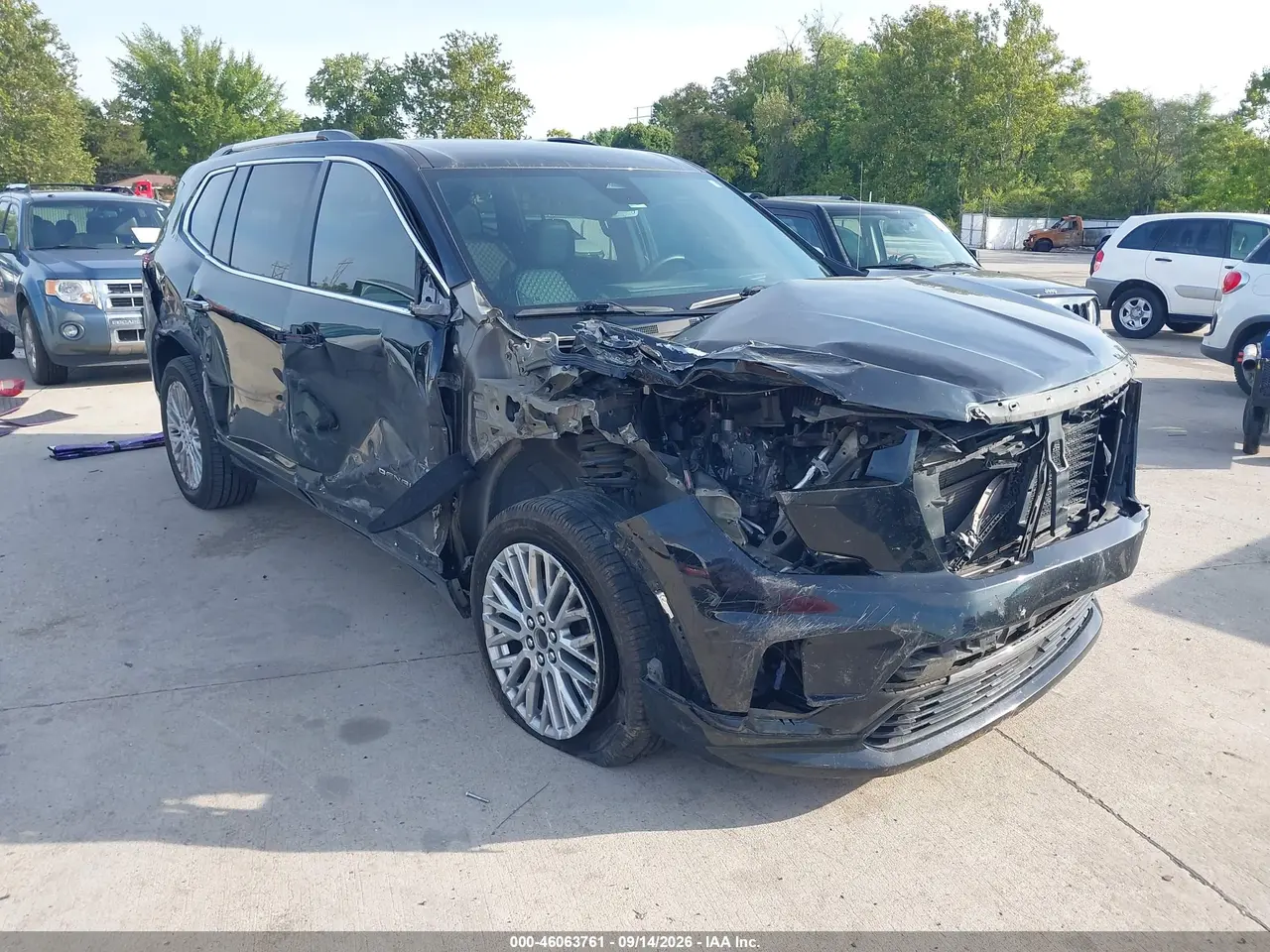 2024 GMC Acadia FWD Denali