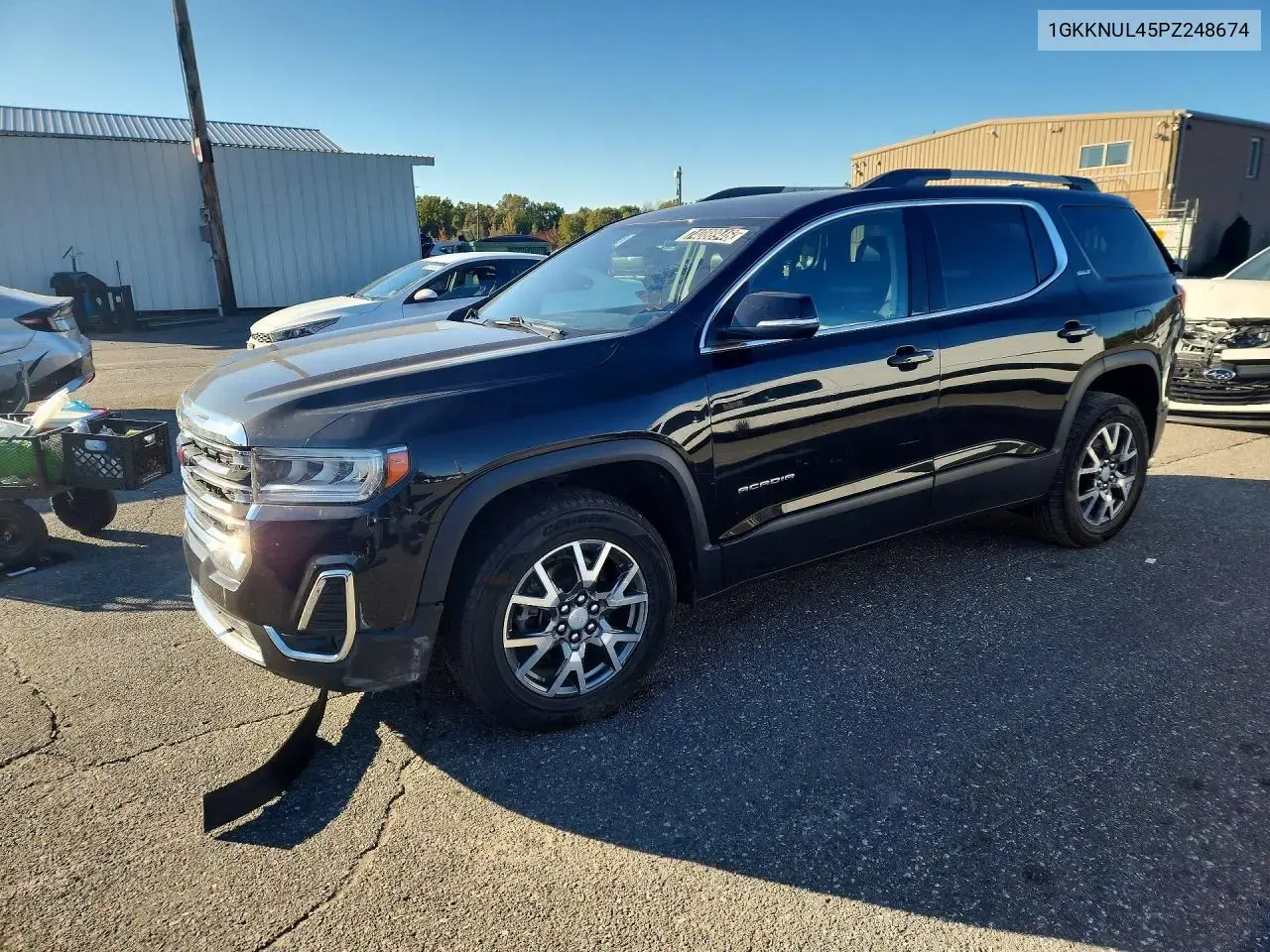 2023 GMC Acadia SLT