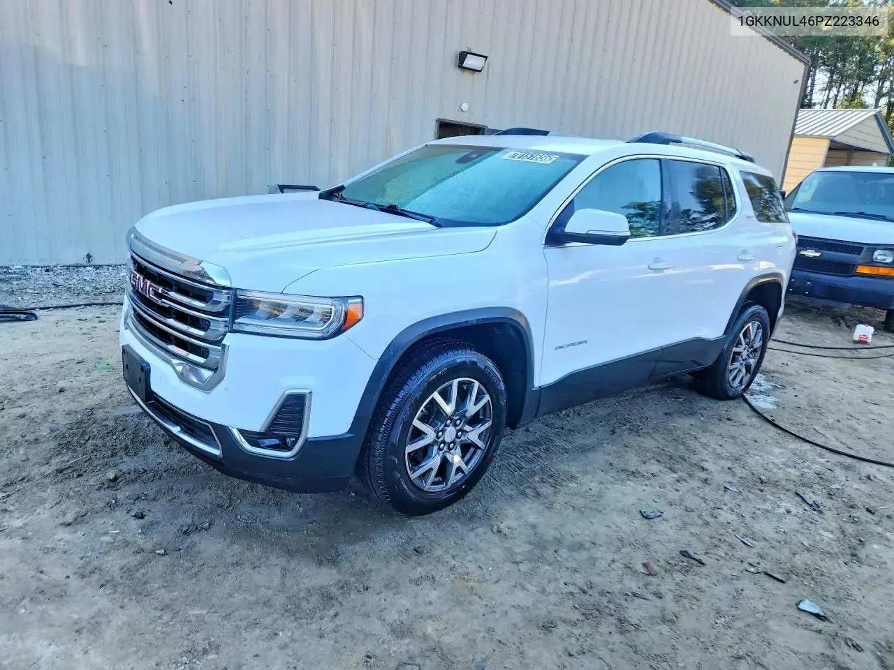 2023 GMC Acadia SLT