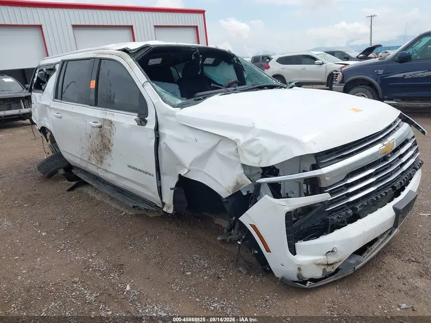 2026 Chevrolet Suburban Lt, 4WD