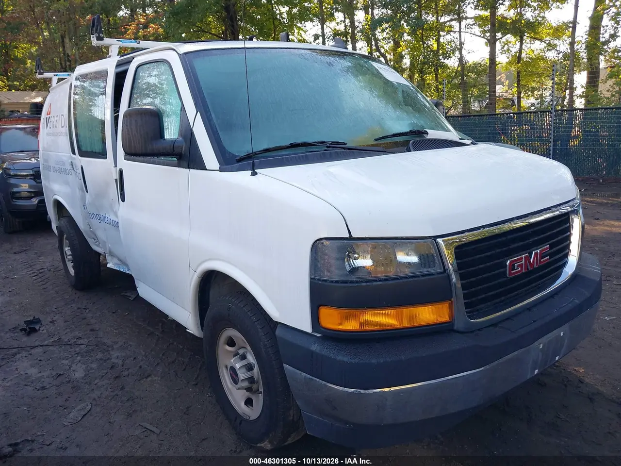 2022 GMC Savana Cargo RWD 2500 Regular Wheelbase Work Van