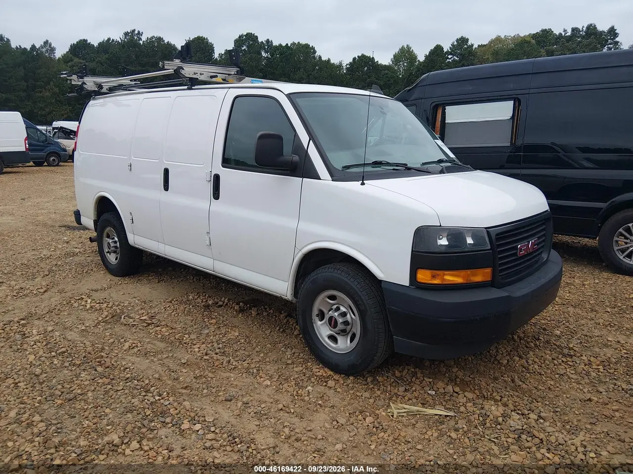 2022 GMC Savana Cargo RWD 3500 Regular Wheelbase Work Van