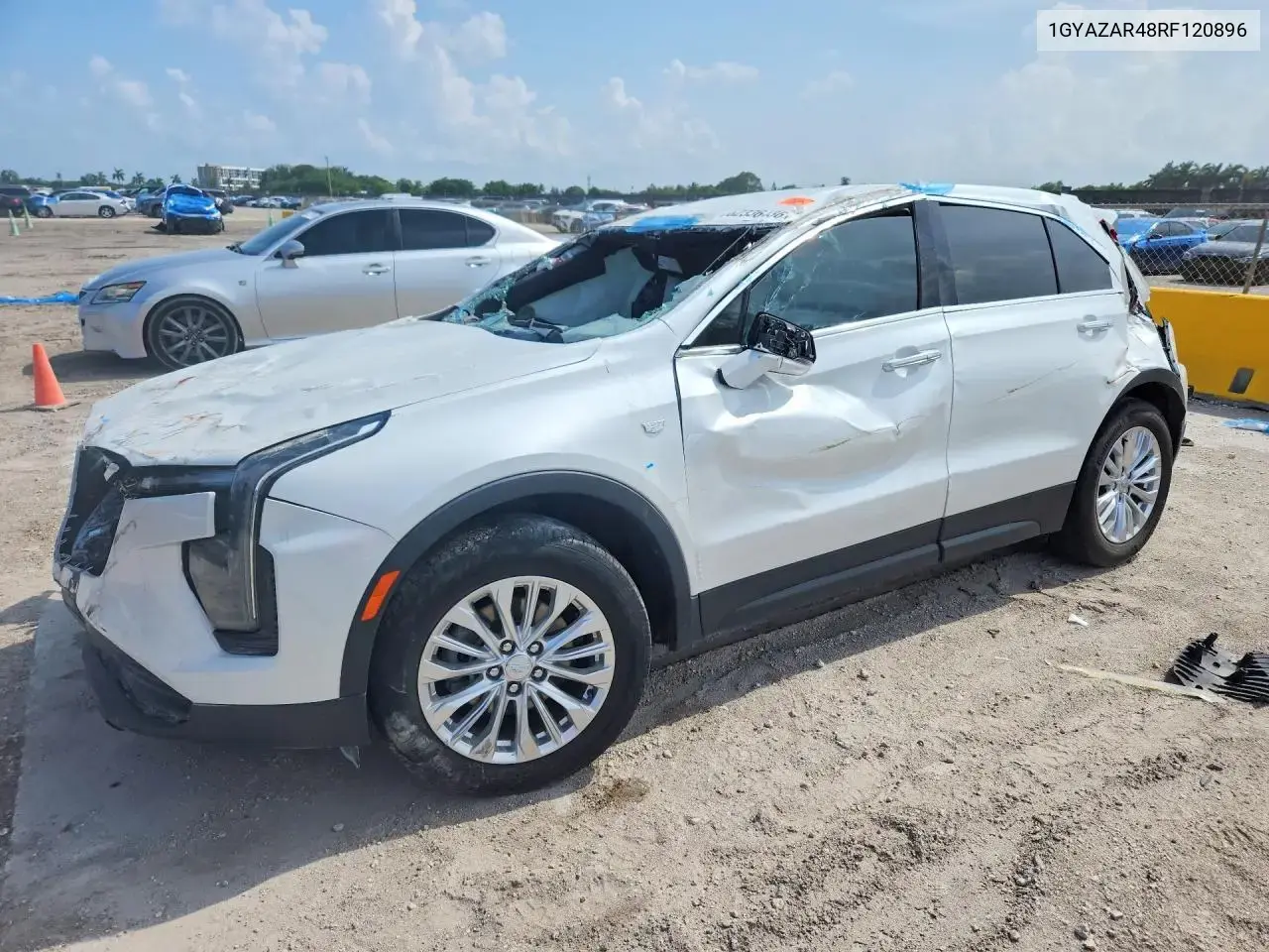 2024 Cadillac XT4 Luxury