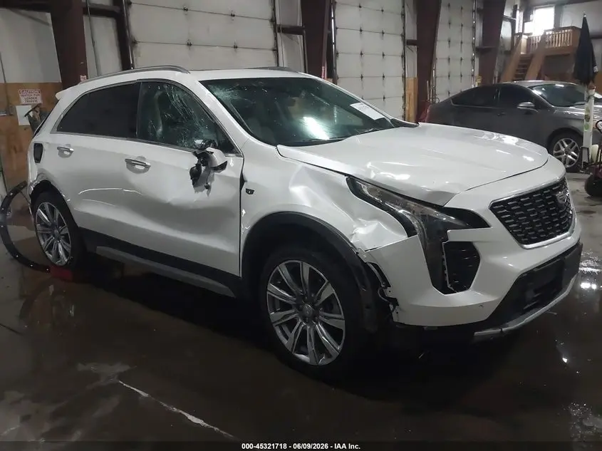 2020 Cadillac XT4 AWD Premium Luxury