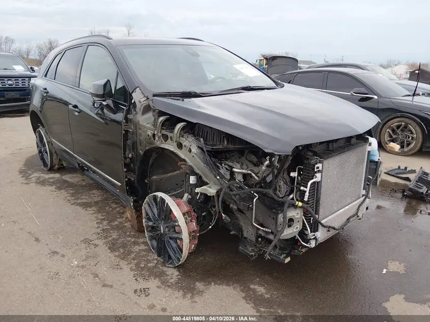 2025 Cadillac XT5 AWD Sport