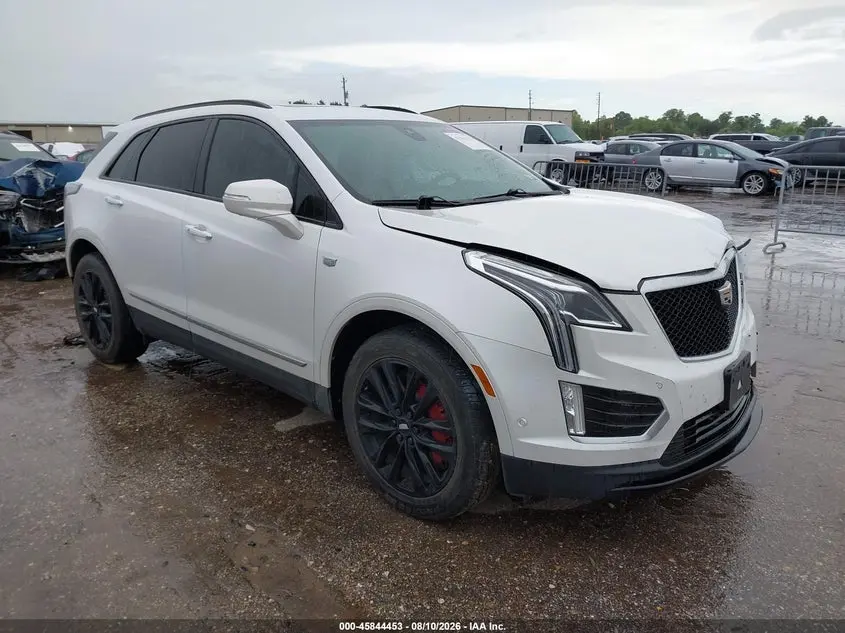 2022 Cadillac XT5 AWD Sport