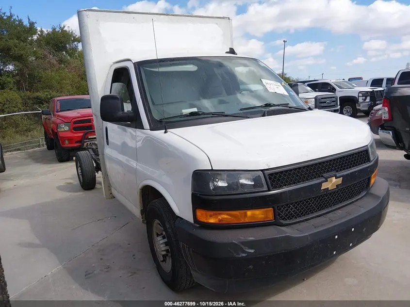 2025 Chevrolet Express Cutaway Work Van
