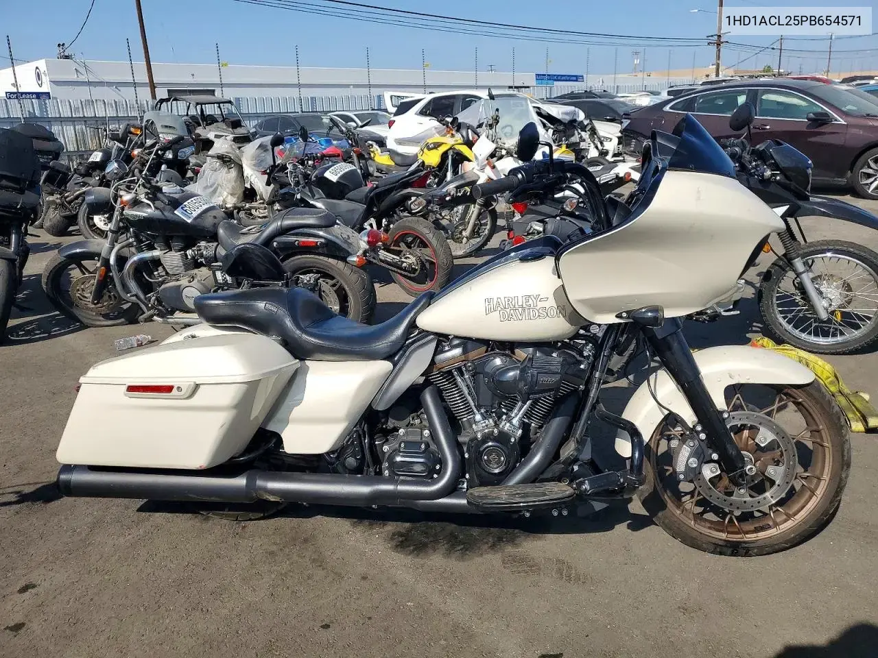 2023 Harley-Davidson Fltrxst