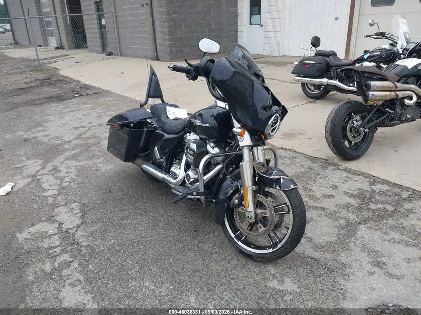 2019 Harley-Davidson Flhx