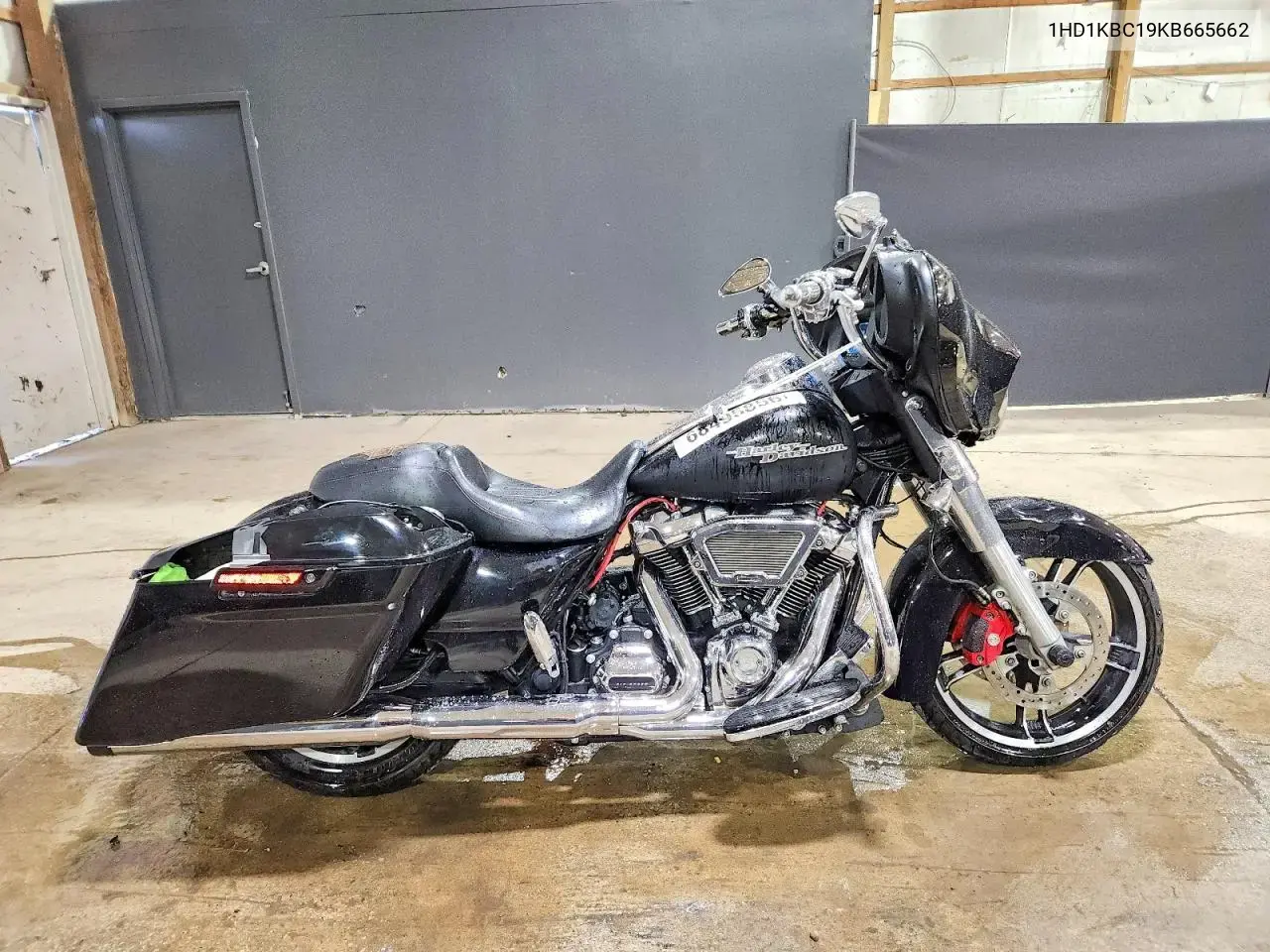 2019 Harley-Davidson Flhx
