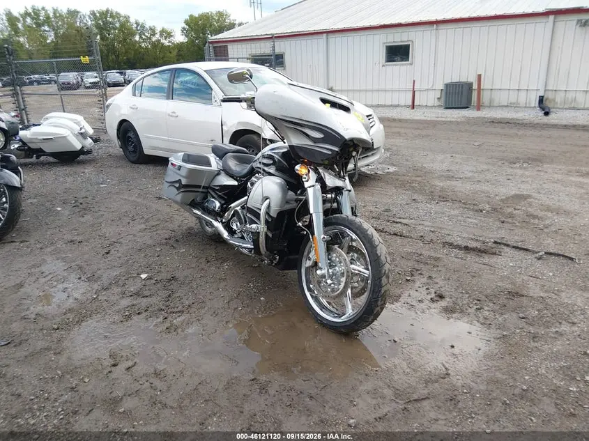2015 Harley-Davidson Flhxse Cvo Street Glide