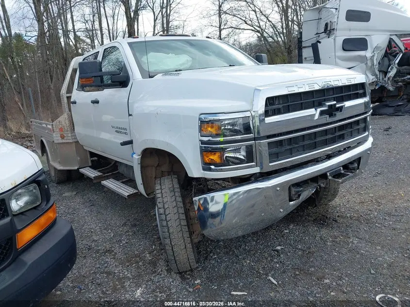 2024 Chevrolet Silverado 6500Hd 1Wt