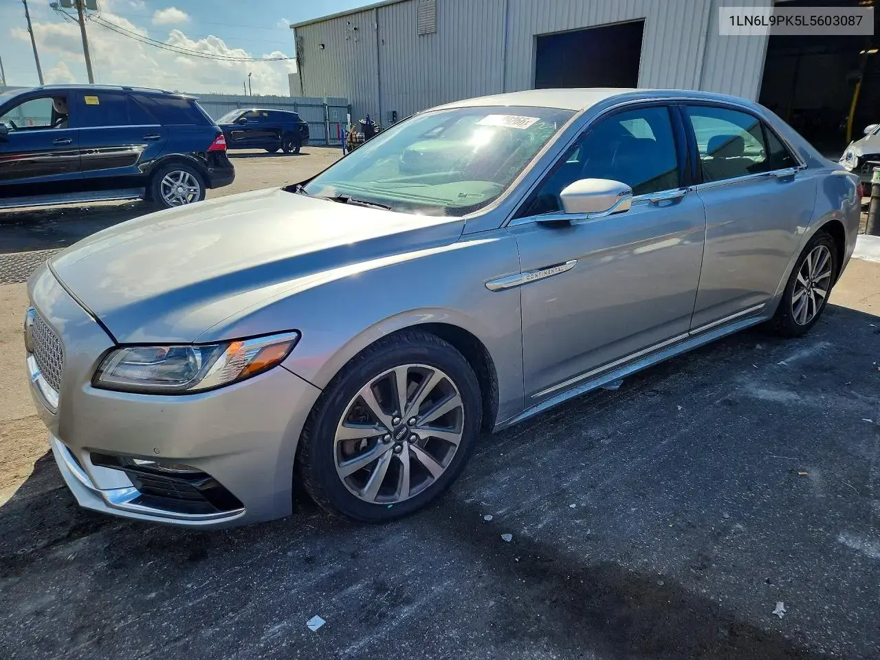 2020 Lincoln Continental