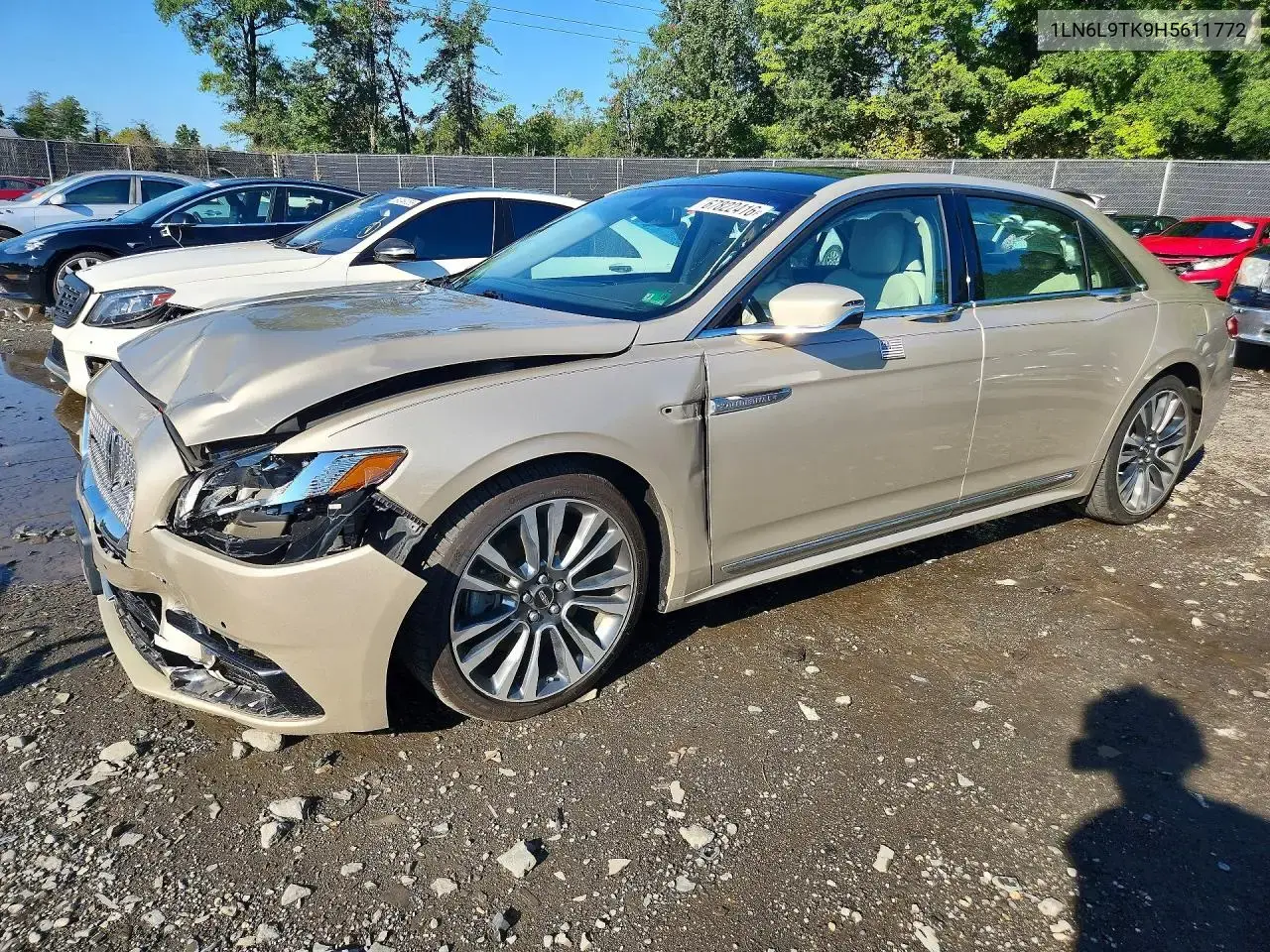 2017 Lincoln Continental Select