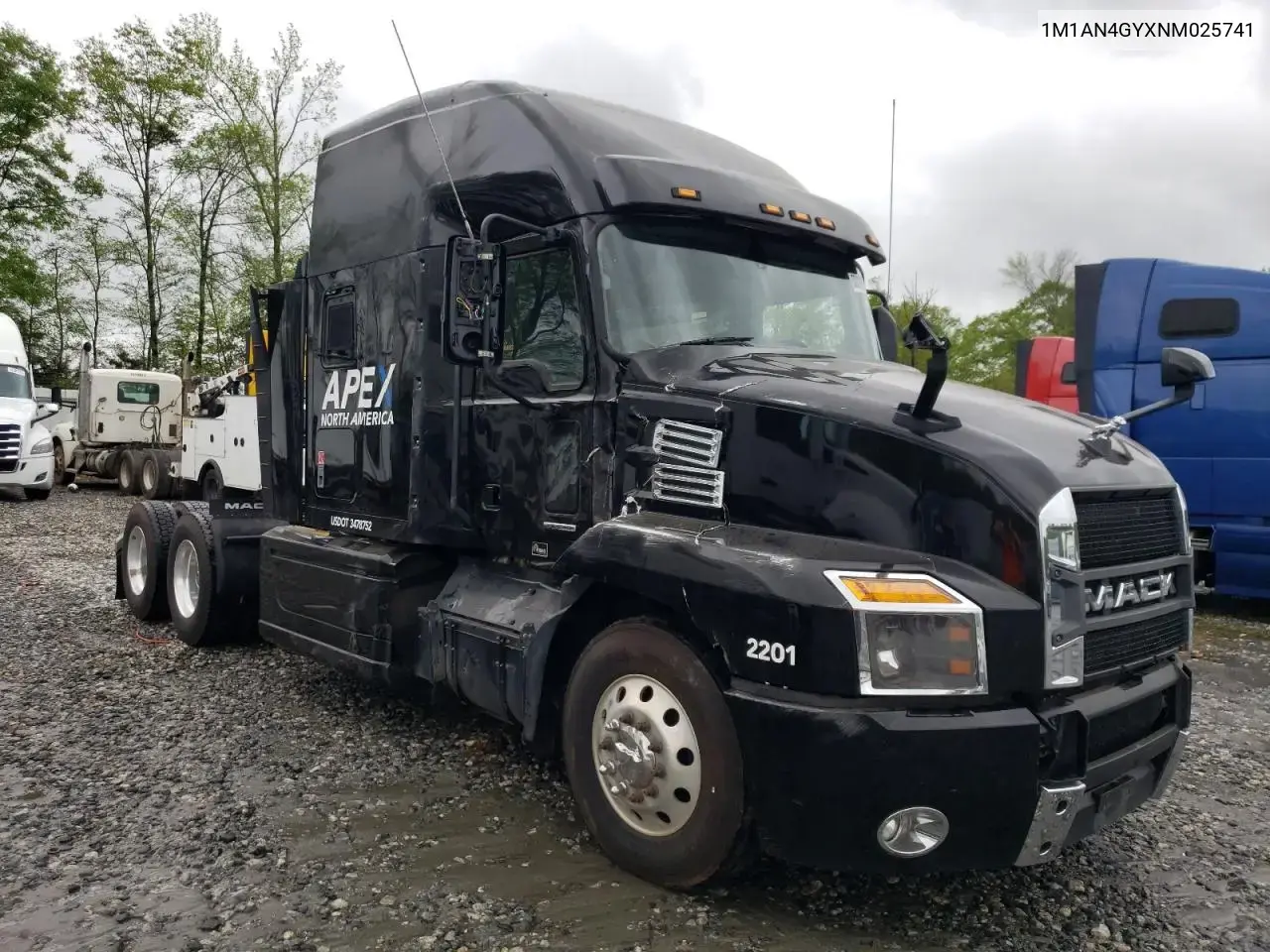 2022 Mack Anthem Semi Truck