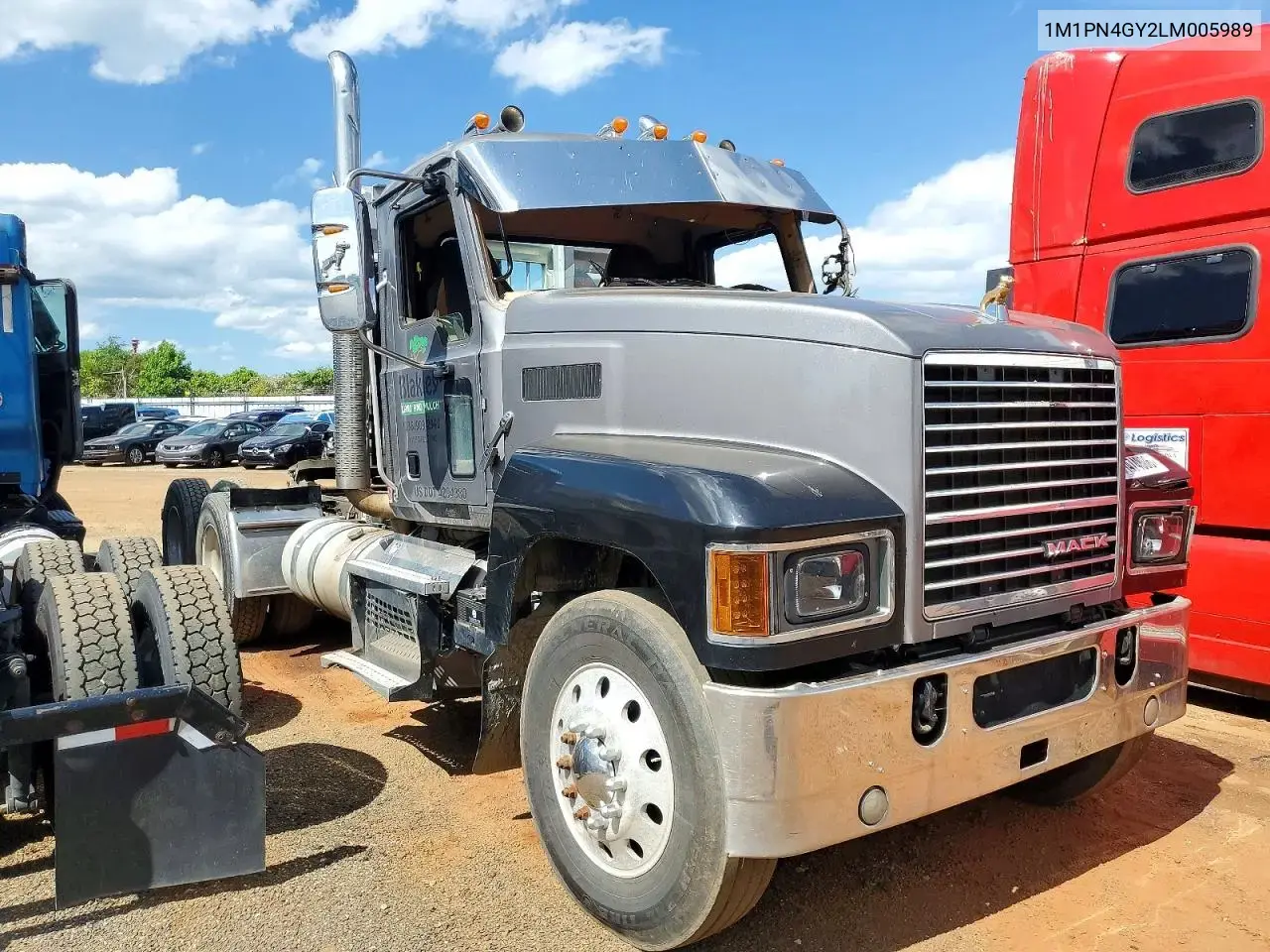 2020 Mack Pinnacle Semi Truck