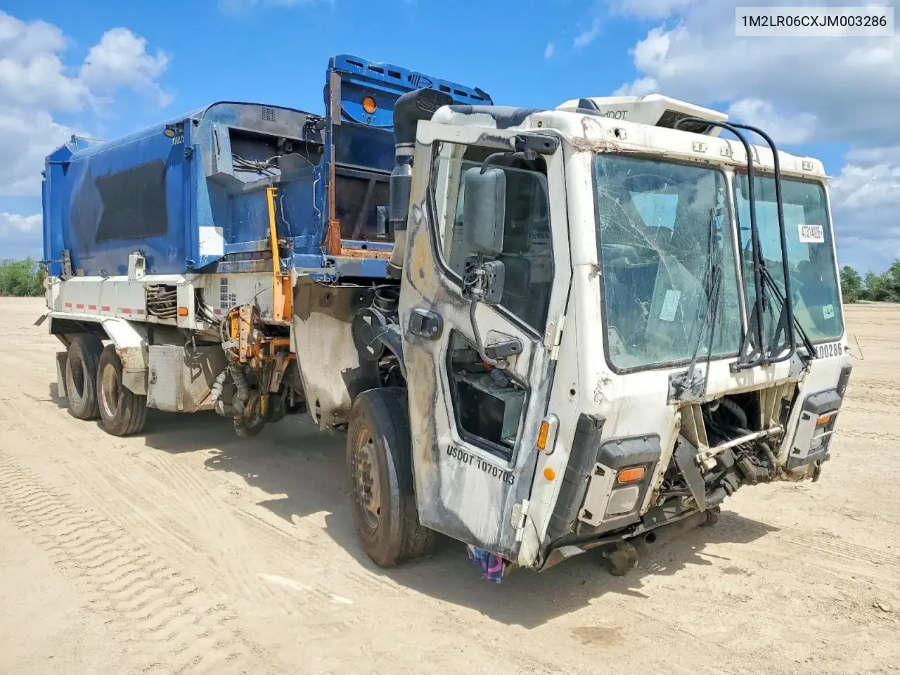 2018 Mack Refuse Truck