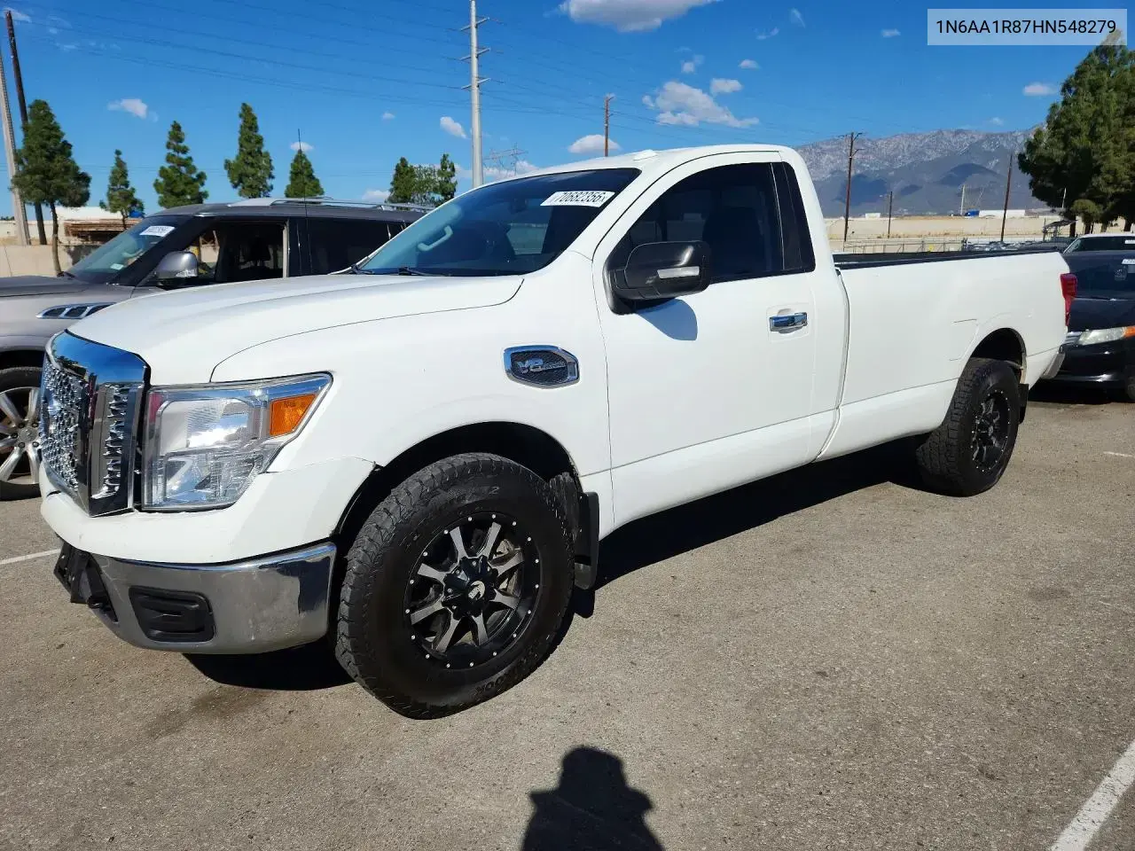2017 Nissan Titan SV