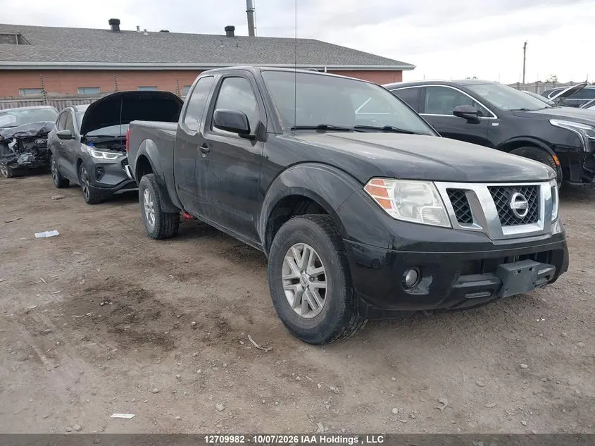 2015 Nissan Frontier Pro-4X/Sv