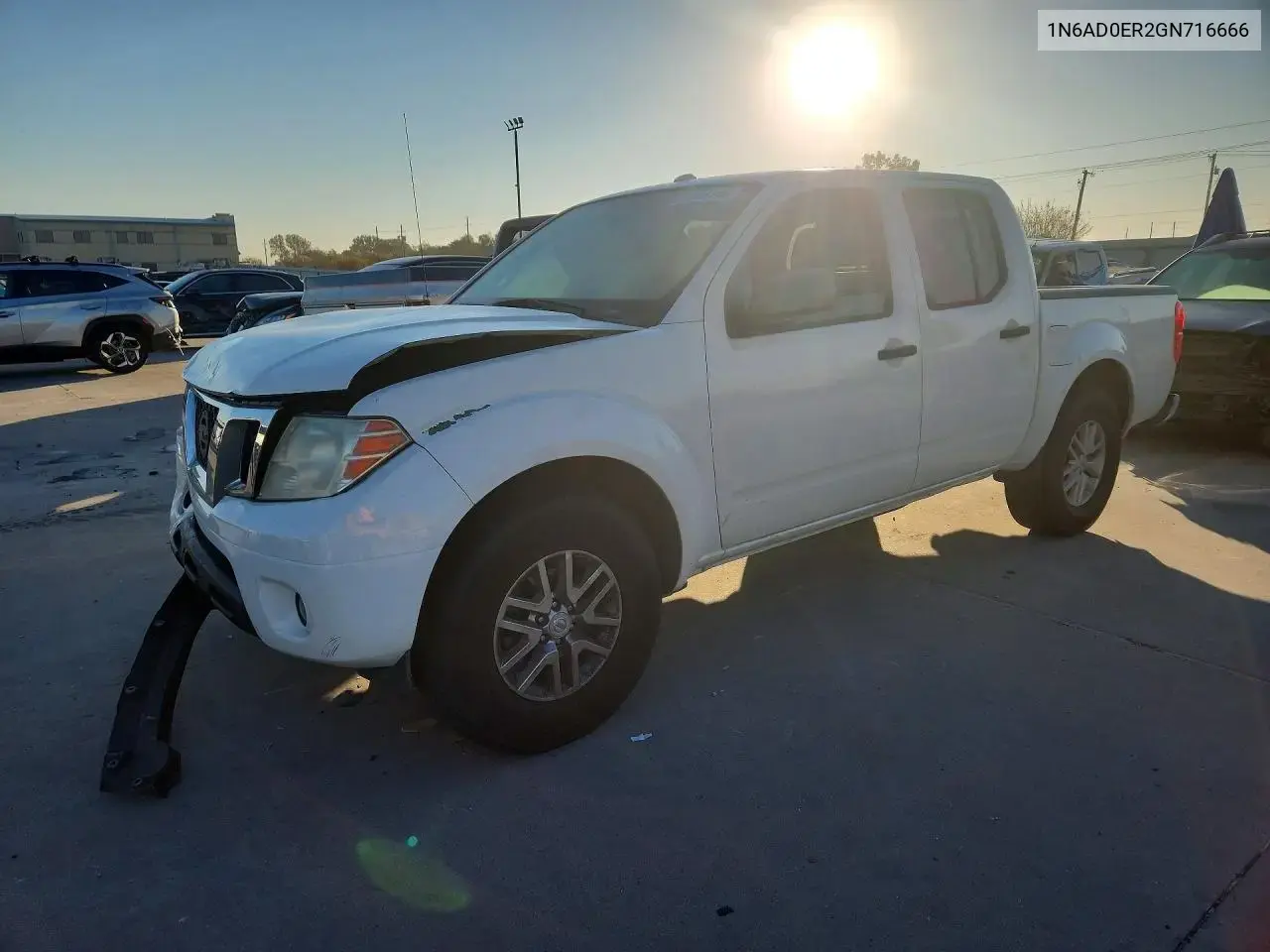 2016 Nissan Frontier SV