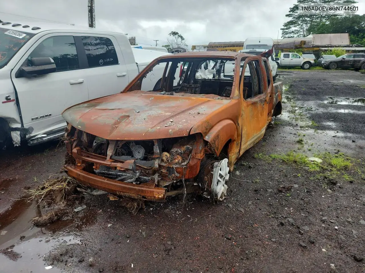 2016 Nissan Frontier SV