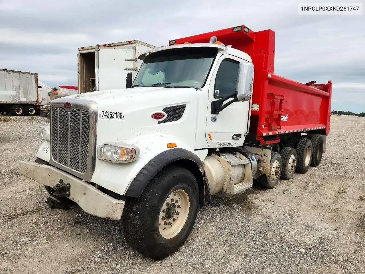 2019 Peterbilt 567