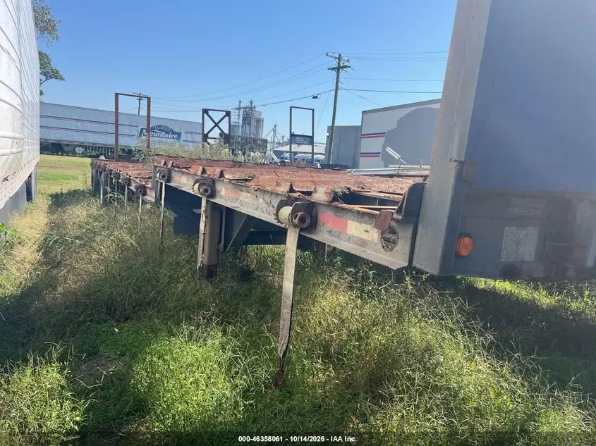 2015 Viking Poultry Trailer