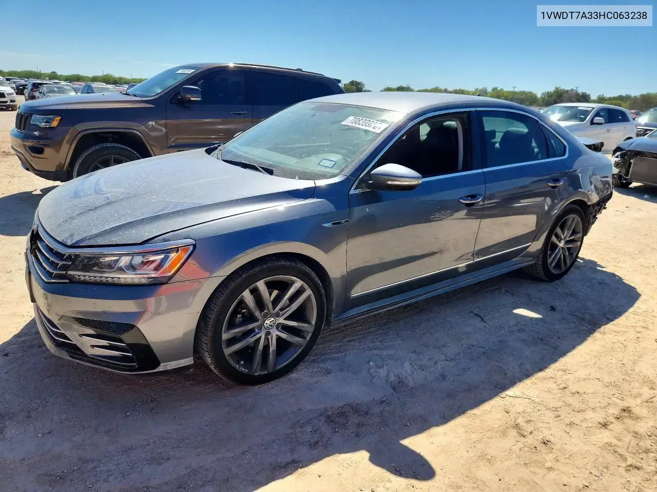 2017 Volkswagen Passat R-Line