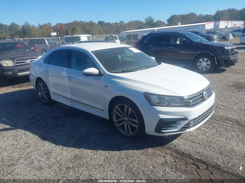 2017 Volkswagen Passat 1.8T R-Line