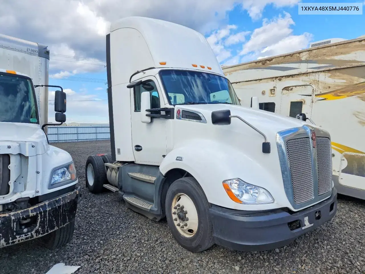 2021 Kenworth T680 Semi Truck