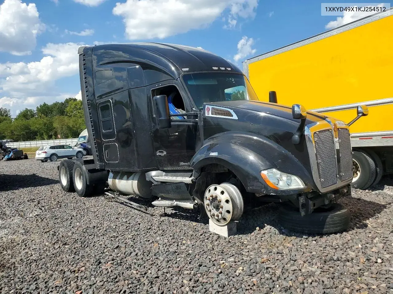 2019 Kenworth T680 Semi Truck