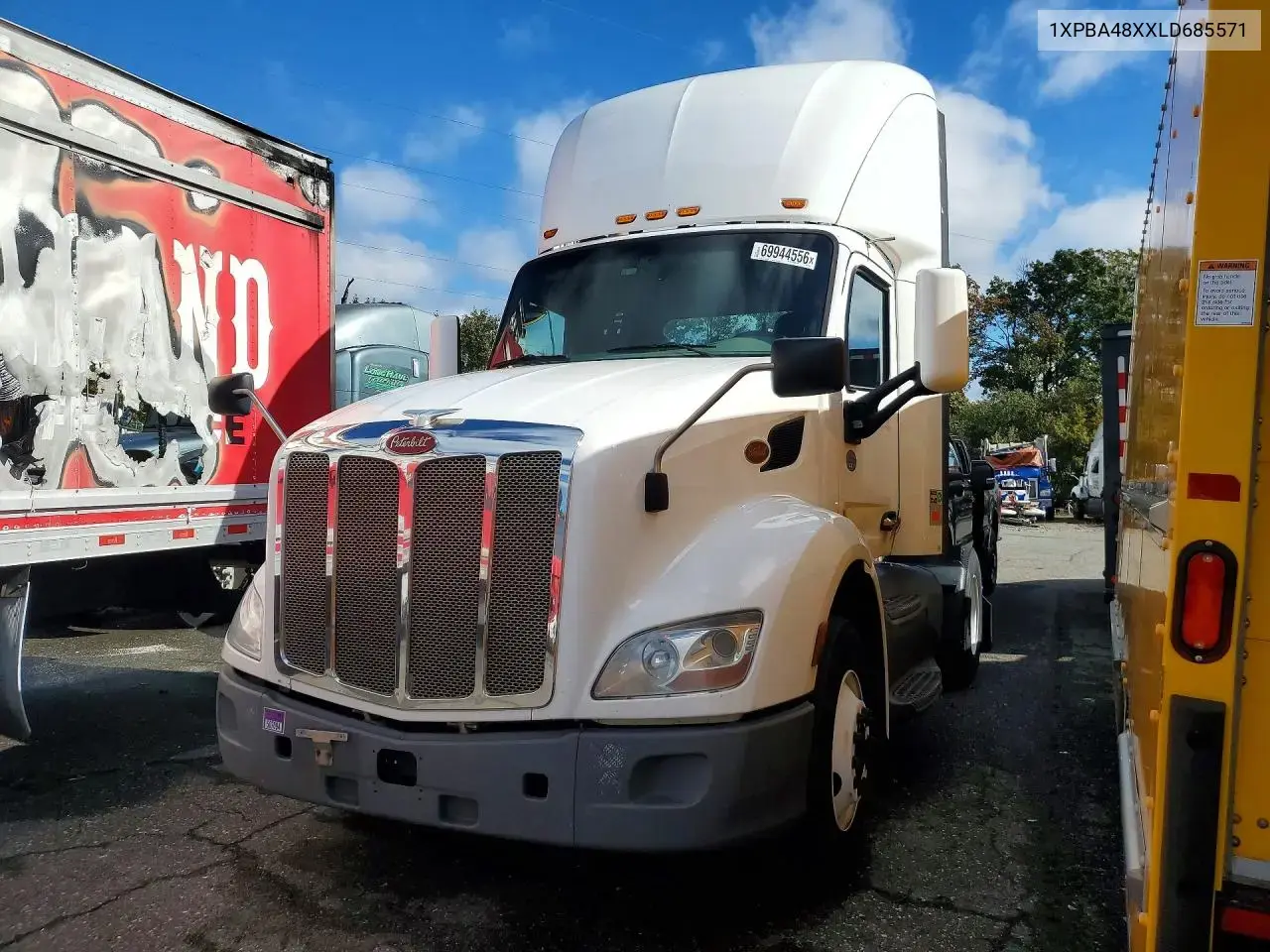 2020 Peterbilt 579 Semi Truck